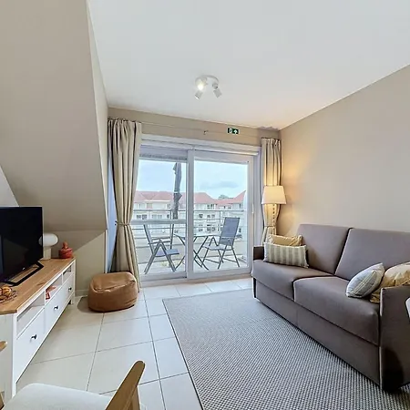 Seaside Escape With Pool By Interhome Apartment *