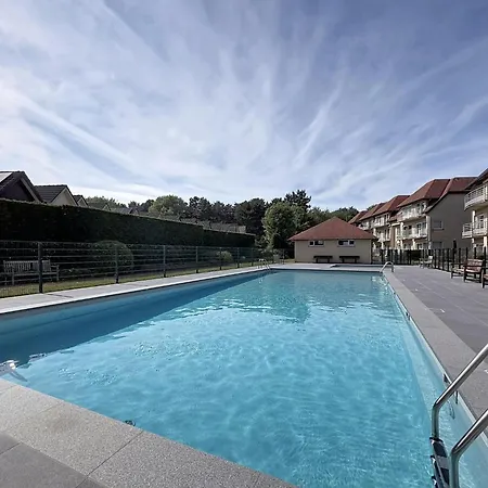 Apartment Seaside Escape With Pool By Interhome